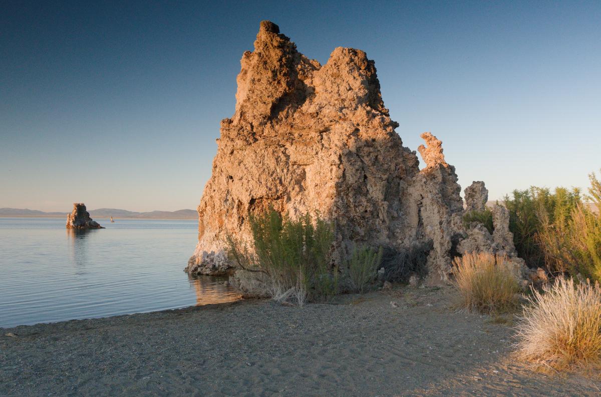 Mono Lake Shoreline